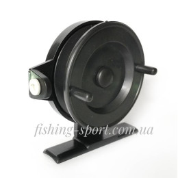 Катушка пластиковая инерционная 