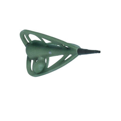 Кормушка "метод" Mad Carp треугольная 24гр. (11100105)